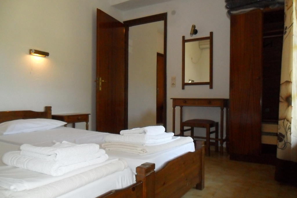Viki Studios And Apartments Skala Potamias  Room photo