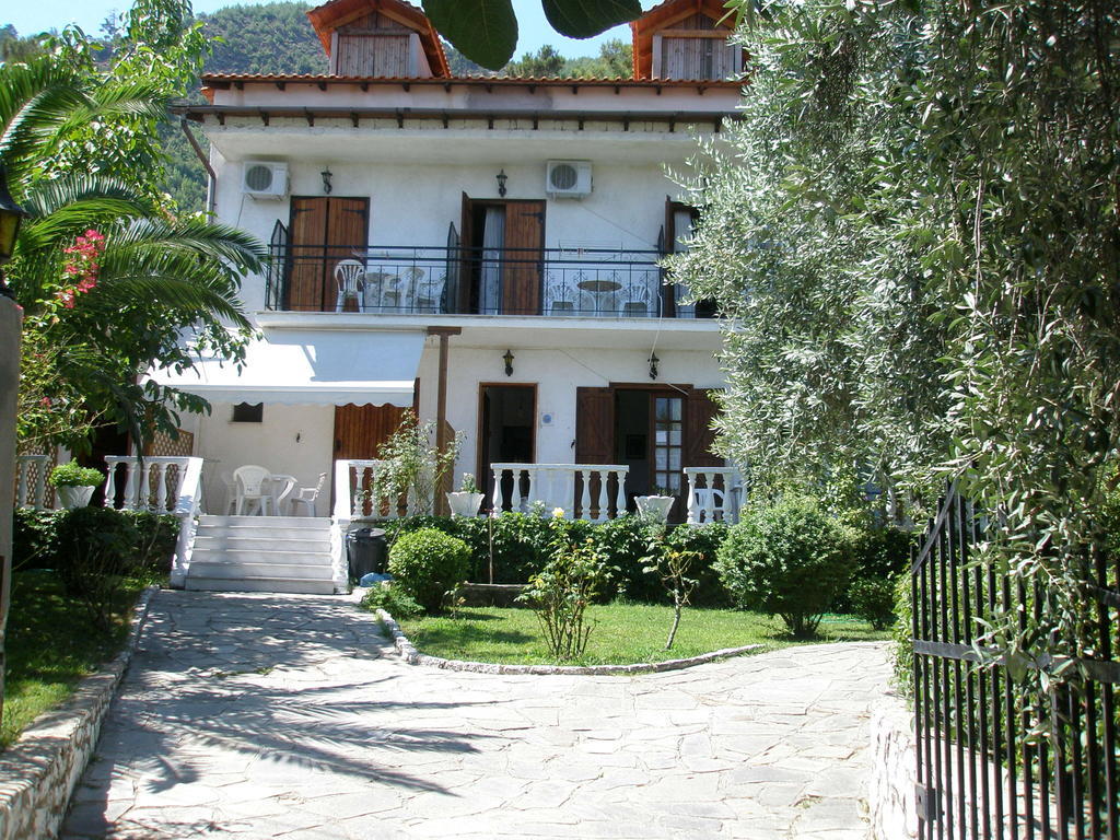 Viki Studios And Apartments Skala Potamias  Exterior photo